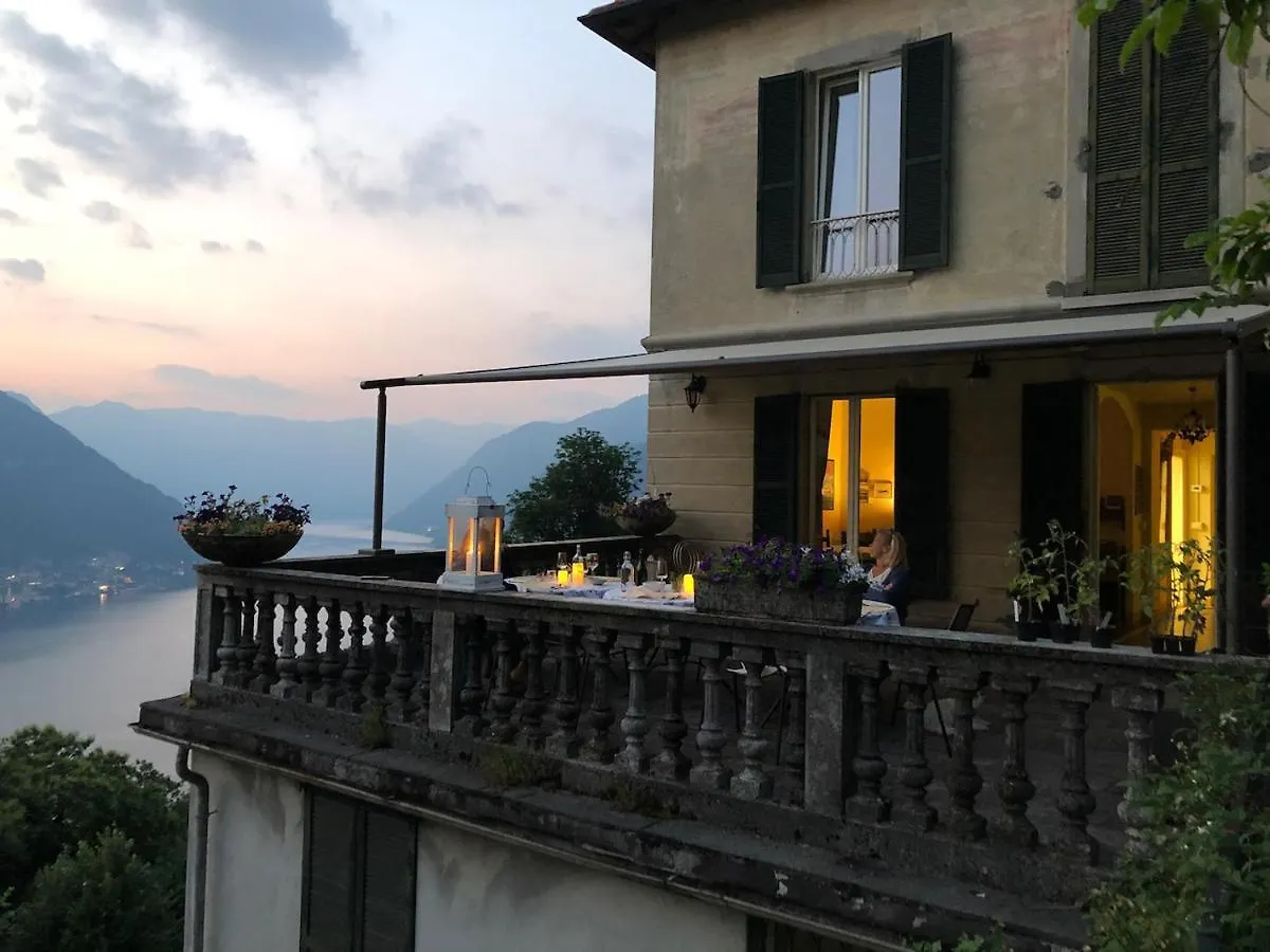 B&B Villa Le Ortensie Faggeto Lario Bed & Breakfast