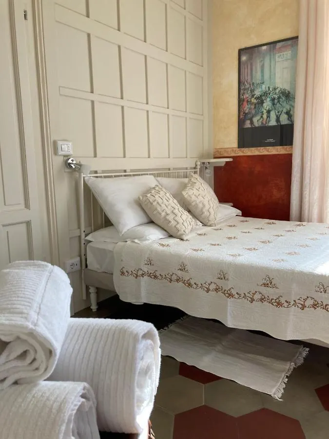 B&B Villa Le Ortensie Faggeto Lario Bed & Breakfast